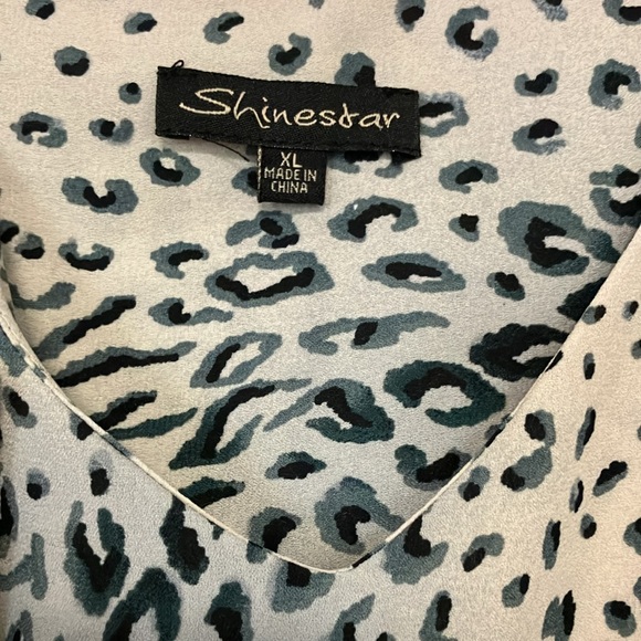 Shinestar Size XL Animal Print Top. Like new. - Picture 3 of 4